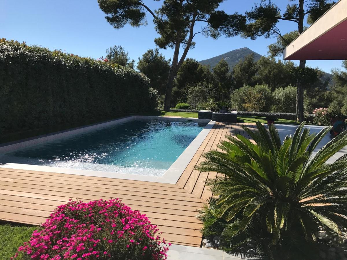 Chambre Luxe Dans Villa De Standing Avec Piscine, Acces Discret Et Independant, Terrasse Arboree Et Parking Prive Ла-Валетт-дю-Вар Екстер'єр фото